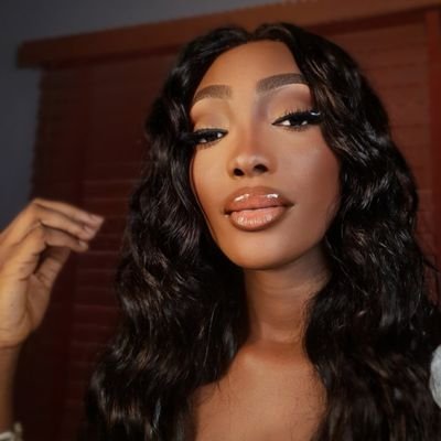 JenniferZania's profile picture. 