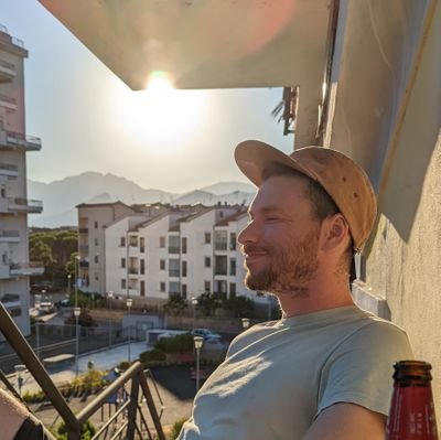 Learning by doing. Engineering @GetZurp, and more... | coding https://t.co/KYPOb5sqyO |✨ https://t.co/nGmn0lfNdW
