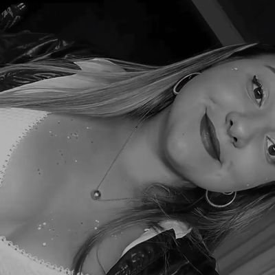 RoochiRaviol's profile picture. nueva cuenta🙄