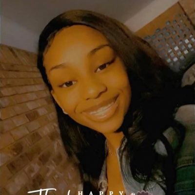 bellaburrella4's profile picture. sc:tinkabell1212 🥀