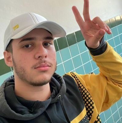 SEU GATINHO COMUNISTA🚩
Leão ♌