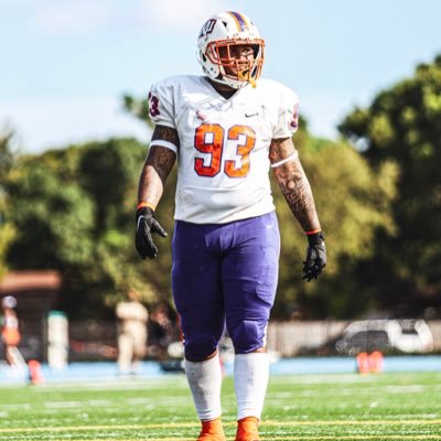 JUĆO PRODUCT ⛓ 6’0 230lb | Outside Linebacker 954➡️904| Broward County, FL🌴| IG: _wavyl |LLCJ👼🏾| LLAG🖤| LLAN🕊❤️