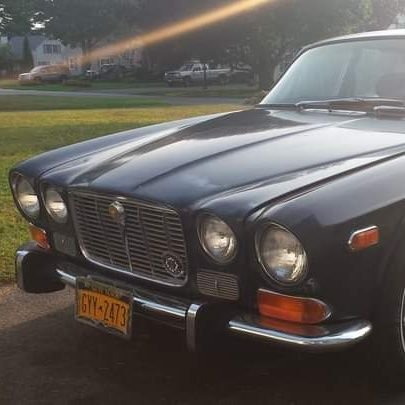 Army Veteran - restore classic cars & trucks. I'm into kink & porn! As always, I promote self-love and exploration!