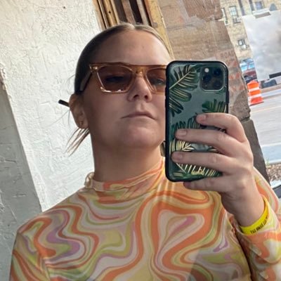 scoredsomemolly's profile picture. bed enthusiast • she/her