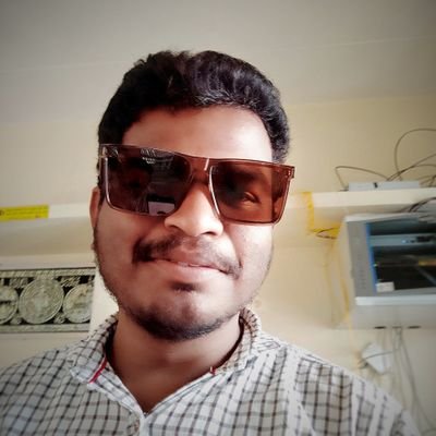 vaibhavX93's profile picture. 🎯 Digital Creator , 💯 Memer  ,💡 Blogger
#मराठी माणूस