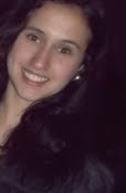 Prazer Gabriella, solteira, 14 anos, olhos verdes. meu outro twitter : @_gaabicabraal *-* follow.