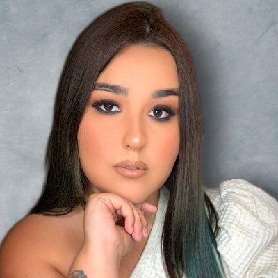 Insta: @maittanysoucomakeup
Snap: maaysouco
Maquiadora Visagista Especialista em Pele blindada 🤎
Mãe de 2 💙