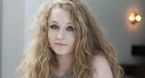 Supporting Janet Devlin to win Xfactor 2011 We Follow back ♥.