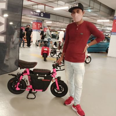 IjalBhinolink's profile picture. 