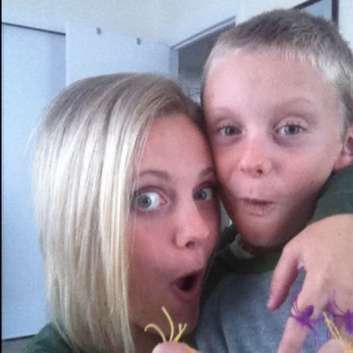 JenCrowe12's profile picture. 