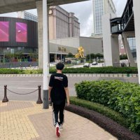 AiotsukaE's profile picture. A world citizen. #Bitcoin and alts trader. Fight for love, peace, and freedom.