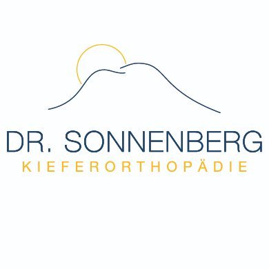 Kieferorthopädie in Stuttgart: Erwachsenenkieferorthopädie, Ganzheitliche Kieferorthopädie, Unsichtbare Behandlung, Invisalign-System, Lingualtechnik, Damon