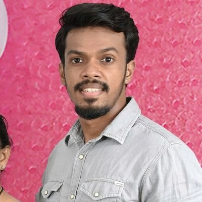 Vignesh_R011's profile picture. 