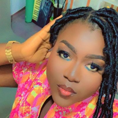 mmah_atampugre's profile picture. •God's fav girl🔥 |June 5| 
|Gemini| ❤️|coke addict| 
|music|🎊