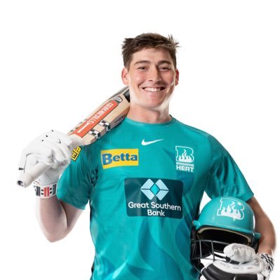 Cricketer @qldcricket @heatbbl #77 @gray_nicolls @asicsaustralia Hole in 1 club member