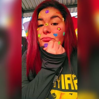 [L]GBT ❤🧡💛💚💙💜 Bostera, Leonina y Pastillera...Larga vida al rock!💙💛💙 ♌💊🎵🤘
https://t.co/YB48VfrJAK