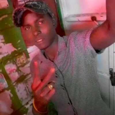 1938
👉Foundation reggae vibezzzz killing the mann...!!!!
👉They call mhe reggae man!!!
👊👊👊