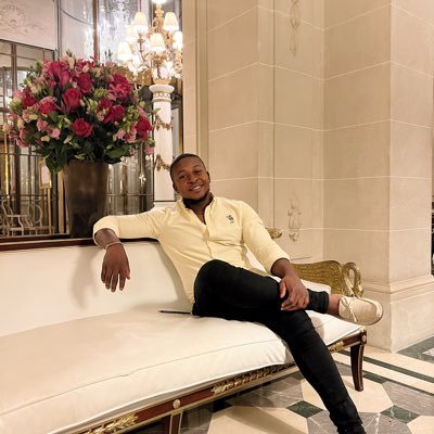 🇹🇬 🇬🇭📍 🇫🇷when you dream..dream big/ stay humbles 🀄️