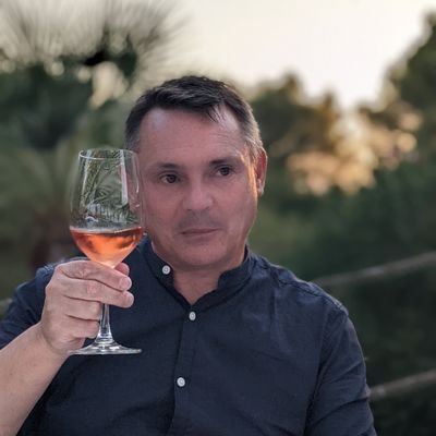 Sono un Pisano d'adozione!
Geordie living in Pisa. Father, husband and (no) long(er) suffering Toon fan. Was NUFC season ticket holder for over 20years. Gen X.