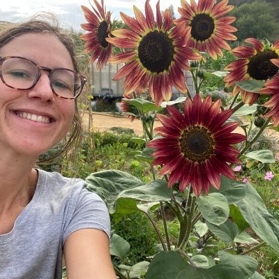 EmmaJaneSA's profile picture. 