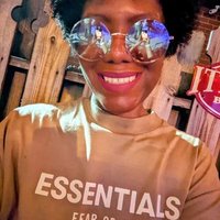 Vee π§‘β¨ (@veryraredai) 's Twitter Profile Photo Vee π§‘β¨ (@veryraredai) 's Twitter Profile Photo