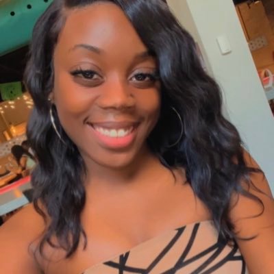 #Aquarius ♒| MCHS #Alumni13 | #FAMU17 | #Degreed💁🏾‍♀️ | #M100 | #SBI |