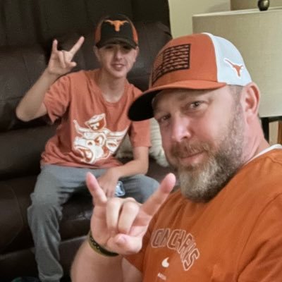 PROUD father and veteran! Love fitness, anything outdoors, College Sports and NFL. Longhorns! Hook’Em!