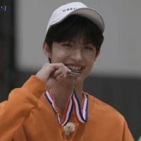 โ๐ท๐๐ป๐ต๐ฎ๐ป๐๐บ๐ถ๐น๐ฒ๐ : ) ๐ฉ๐๐๐๐๐๐ก ๐พ (@junhansmiley) 's Twitter Profile