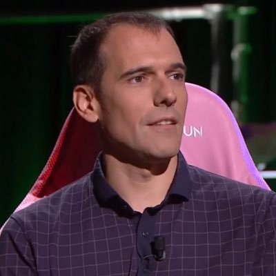 Col·laborador videojocs a @PuntsdeVista de @RTVECatalunya , O11CE METROS, @altairmagazine @orgullogamer @actitudludica @La_Directa, Podcast host Dragons 2021