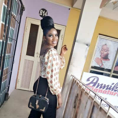 queenmother_23's profile picture. 