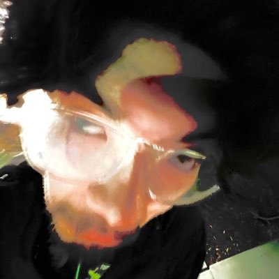 _whosevan's profile picture. I’m a fool on the keys 🎹