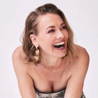 best of yvonne strahovski(@badpostyvonne) 's Twitter Profile Photo