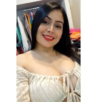 Ingeniera Comercial
Emprendedora- Vendedora desde siempre
@mariaelenatienda_py mi mayor logro