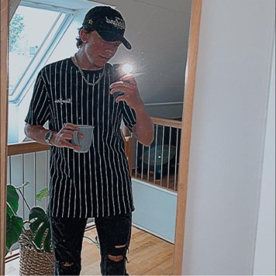 JomppaaTV's profile picture. 