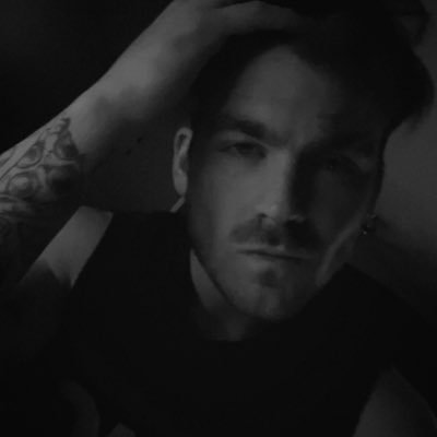 TheHonorableGuy's profile picture. NSFW 29 he/him || Goth Girls own my soul || big nerd with a big… heart.