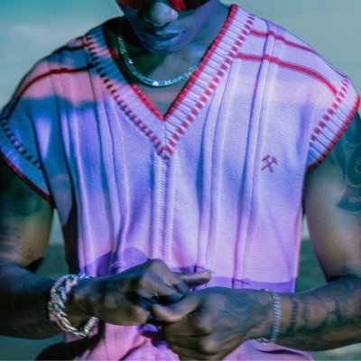 StayToxiic's profile picture. @wizkidayo ❤️🦅 @arsenal Fc ❤️⚽️