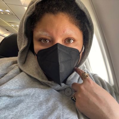 alexeana's profile picture. A culture addition. Human Centered Designer. Lover of pizza. Professional business therapist. More gay shit please.