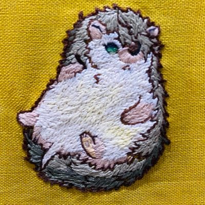 ryo_koriko's profile picture. 津田健次郎さんを中心に愛を叫んでいます。無言フォロー大歓迎です。無言フォローもしがちです。時折あんこポストしがちです。基本独り言やメモですがたまにチルオタにもなって大騒ぎします。お揃いが好きで諏訪部様は諏訪部様です。とにかくうるさいのでミュート推奨💛