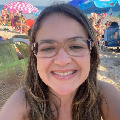 francinecosta's profile picture. 