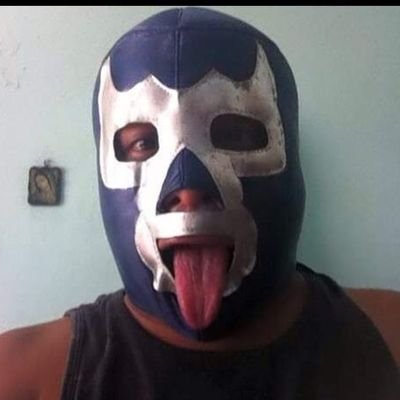 Dueño del taller CUVA, LIA. me gusta el fútbol, fútbol americano, box, béisbol y AMO EL ROCK (DIOS BENDIGA EL ROCK AND ROLL) 🎸