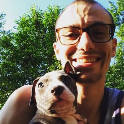 Hi I'm Dilly! 26 y/o Chicagoland streamer/tradesmen/ fur baby parent. Also a marijuana Connoisseur, come hangout and join the Dilly community!😁