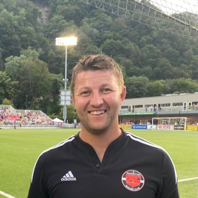 Proud to represent @pacesetter_sc |UEFA, FAW and USSF licensed Coach | lifelong learner and Developer trying to inspire a love of the game. #SetThePace