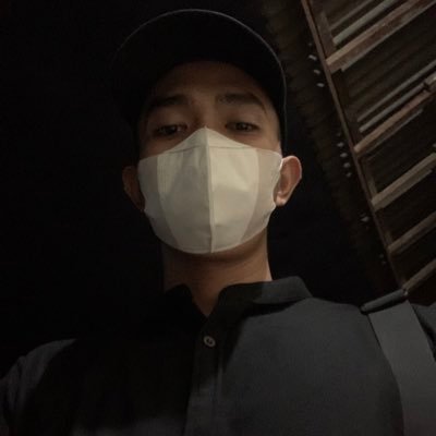 rrslnx's profile picture. 10