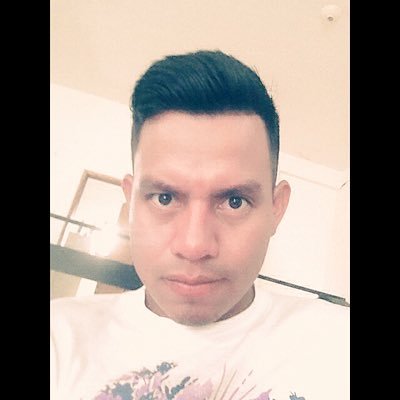 RDanger21's profile picture. ..me gustaría conocer a alguien sinceramente de corazón y mente abierta 😌☺️ ǝʇuǝɯlɐɹǝʇᴉ˥#