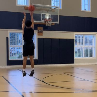 2024 | 6’4 | 200Ibs | SF | Penn High School | 574-302-3668 | ebuckets26@gmail.com