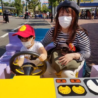 JukaYmst's profile picture. プログラミング(HTML/CSS, Ruby, Ruby on Rails)の勉強を始めた母です。「働き方や働く場所を自分選べたら、もっと家族と一緒にハッピーな時間を過ごせる！」そう思って行動に移しました🙃
初めてのプログラミング…苦戦していますが、ワクワクも、発狂もしています。
よろしくお願いします🌼