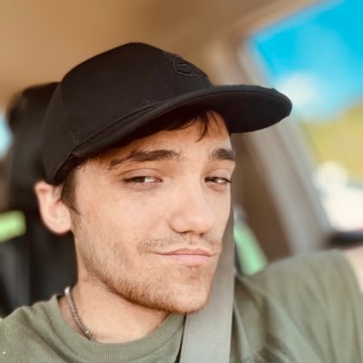 rhenerlong16's profile picture. Be the person you set out to be not the person everyone wants you to be that’s how legends are made.~Upchurch.