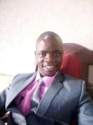 MAURICE52238045's profile picture. Journalist