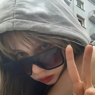 ej_umudyke's profile picture. fk