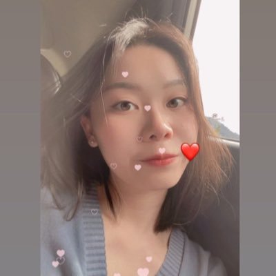 val200101's profile picture. 